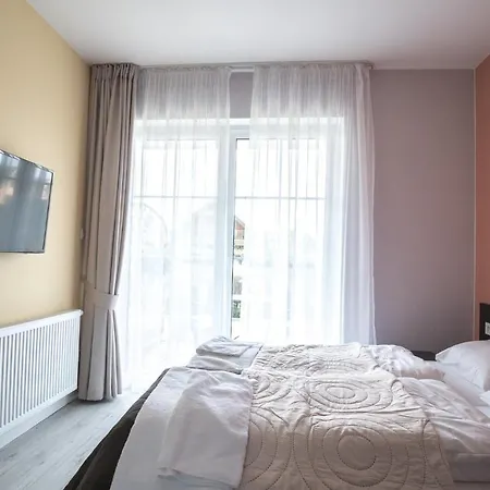 Pensjonat Spoko Slonia W Rewalu