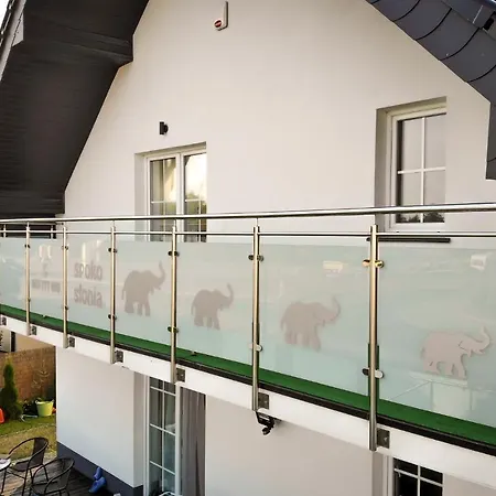 Spoko Slonia W Rewalu *